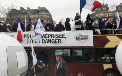 À six mois des JO de Paris, un syndicat de police organise sa « cérémonie d’ouverture »